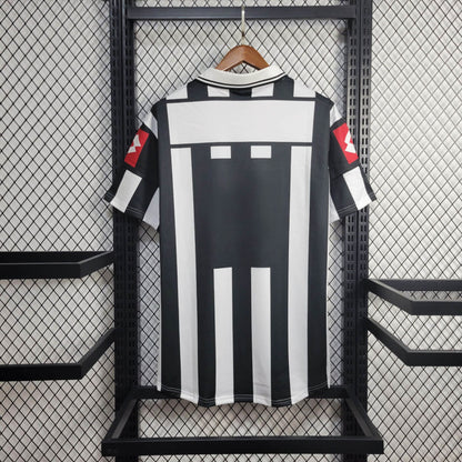 Camiseta Retro Juventus 2001/02